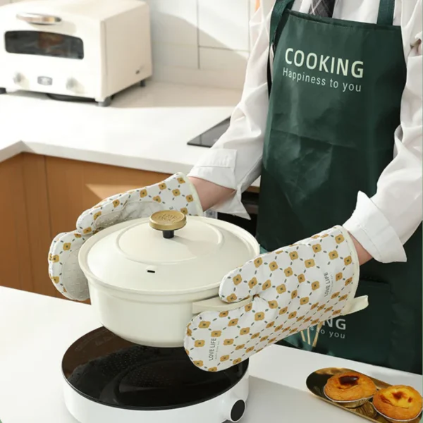 BakeMate-8: Kitchen Heat Insulation Gloves + Anti-Scalding Oven Mitts - Image 11