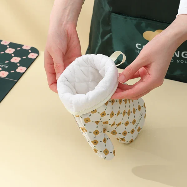 BakeMate-8: Kitchen Heat Insulation Gloves + Anti-Scalding Oven Mitts - Image 12